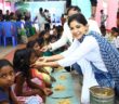 Actress Sakshi Agarwal participated in Lets Feed the HUNGRY together on World Hunger Day