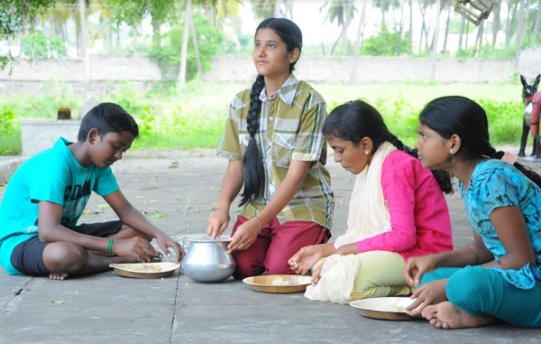 விருதுகளை குறிவைத்து பயணப்படும் ” தகவி” திரைப்படம்