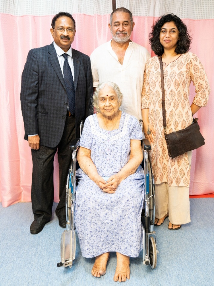 93-year-old lady got a new lease of life after successfully operated for acute Cholecystitis