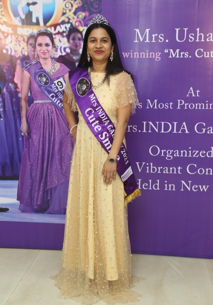 இந்தியாவின் பிரபலமான Mrs.INDIA Galaxy 2021 நிகழ்ச்சியில் முதன் முறையாக தமிழகத்தைச் சார்ந்த திருமதி உஷா திவா Mrs.Cute Smile ஆக பட்டத்தைப் பெற்றார்