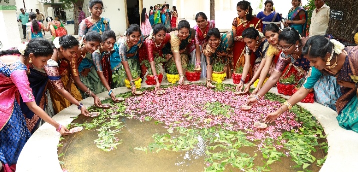 Over 4000 Students Participate in ‘Aadi Perukku’ Celebration at Dr MGR Janaki Women’s College