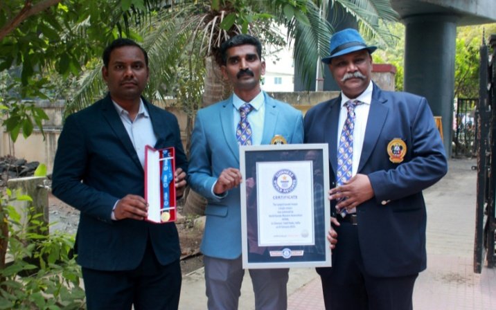 ஒரே இடத்தில் 2,996 வீரர்கள் கராத்தே சாகசங்கள் செய்து கின்னஸ் சாதனை