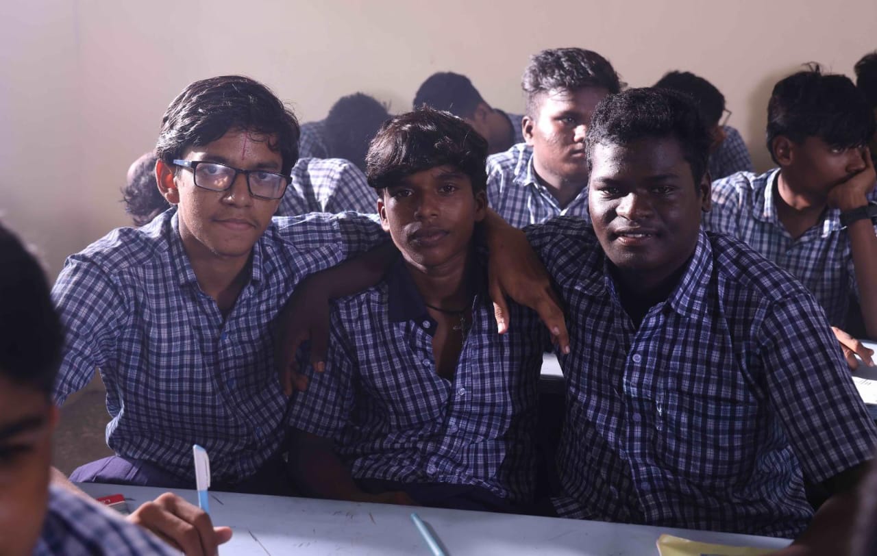 பள்ளி மாணவர்களின் கதையை மையமாக வைத்து உருவாகி வரும் “ராம் அப்துல்லா ஆண்டனி”