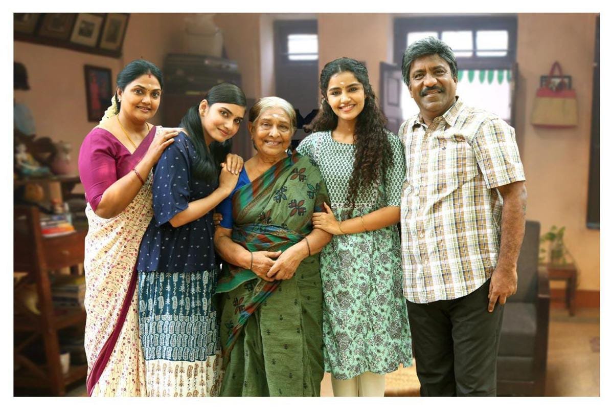 லாக்டவுன் விமர்சனம்