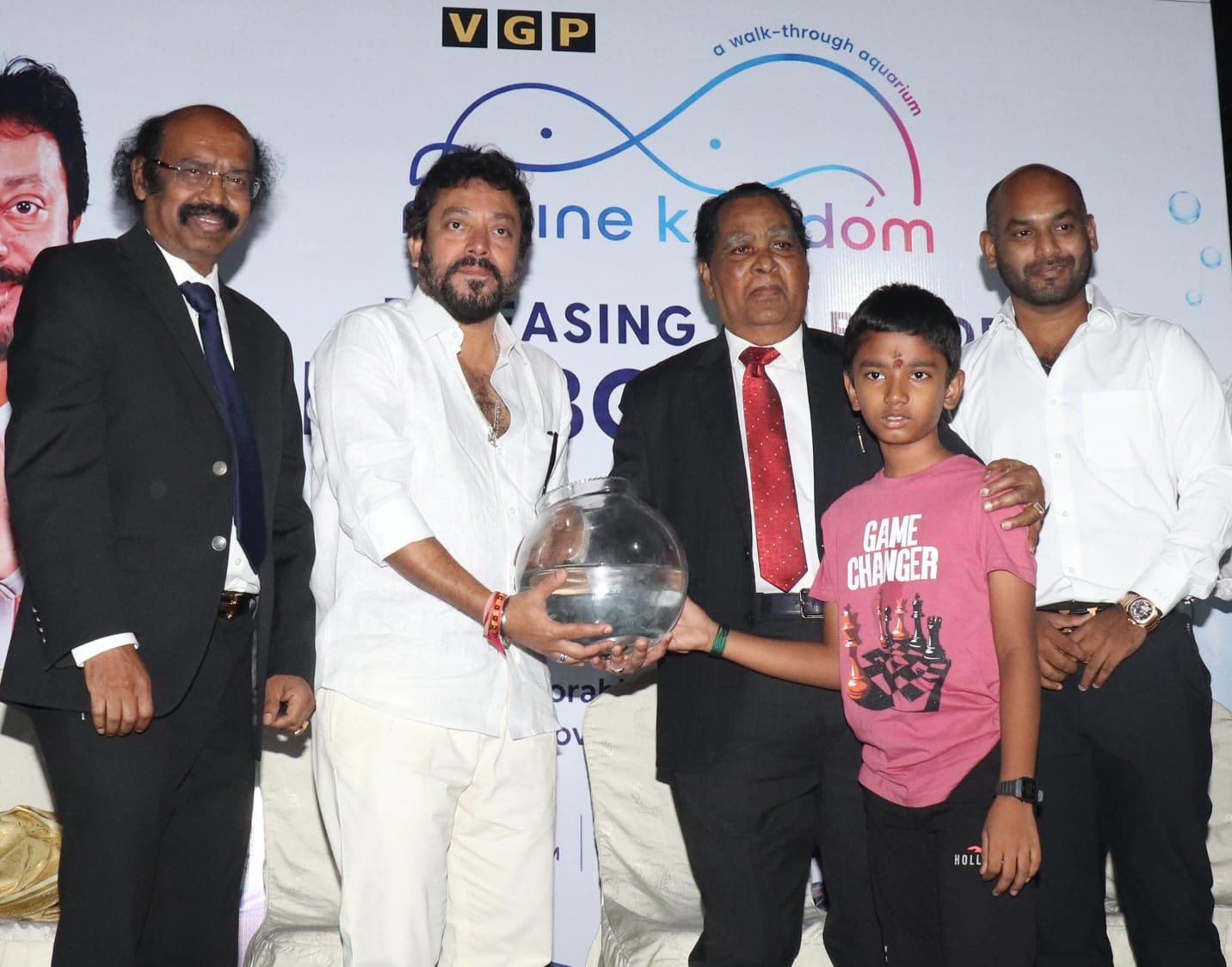 VGP MARINE KINGDOM CREATES HISTORY WITH INDIA’S FIRST RELEASE OF CAPTIVE-BRED BANDED BAMBOO SHARKS INTO THE SEA