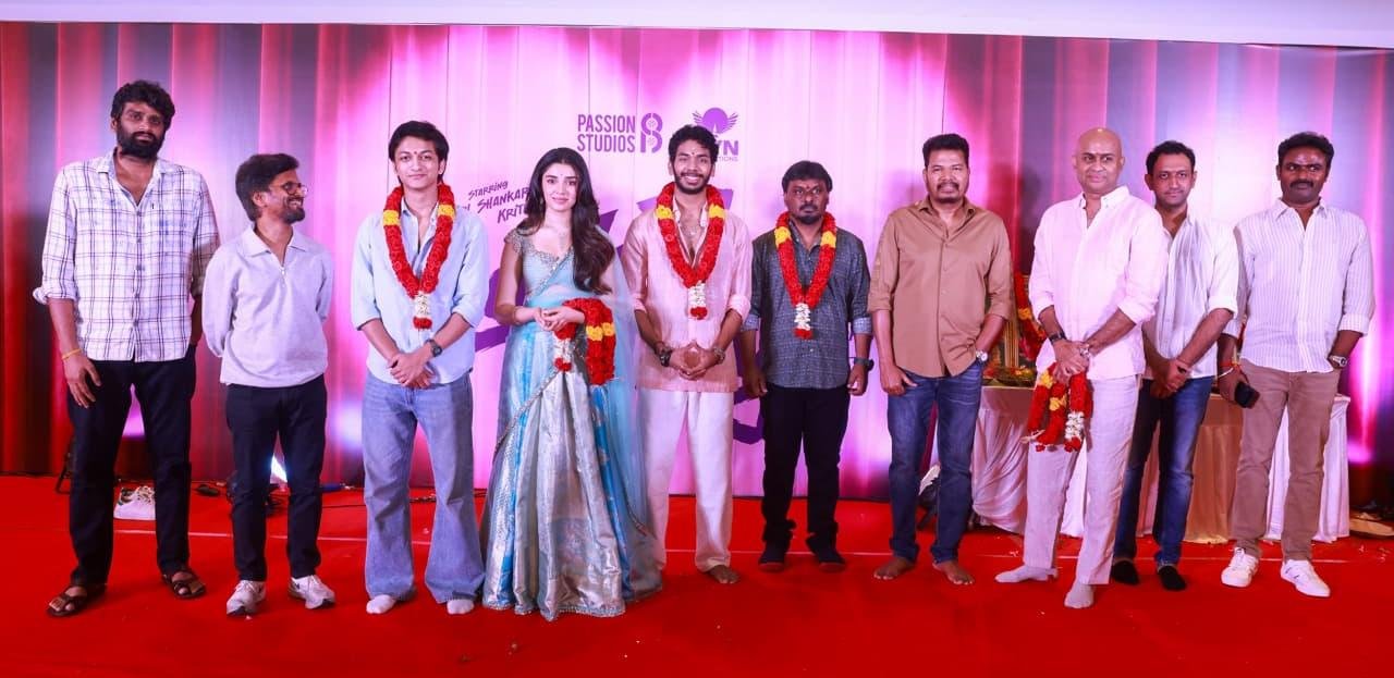 இயக்குநர் ஷங்கரின் மகன் அர்ஜித் ஷங்கர் கதாநாயகனாக அறிமுகமாகும் ‘லவ்வர் பாய்’ திரைப்படத்தில் கதாநாயகியாக இணைந்துள்ள கிருத்தி ஷெட்டி